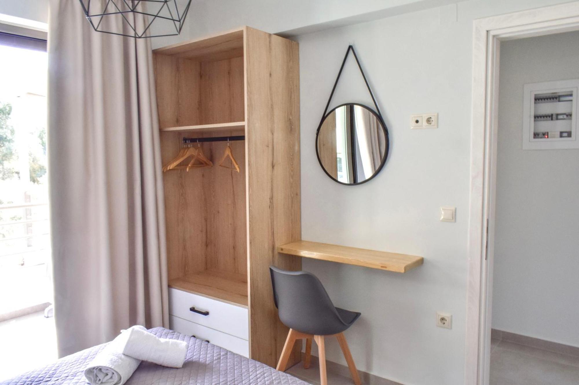 Apartment S & E