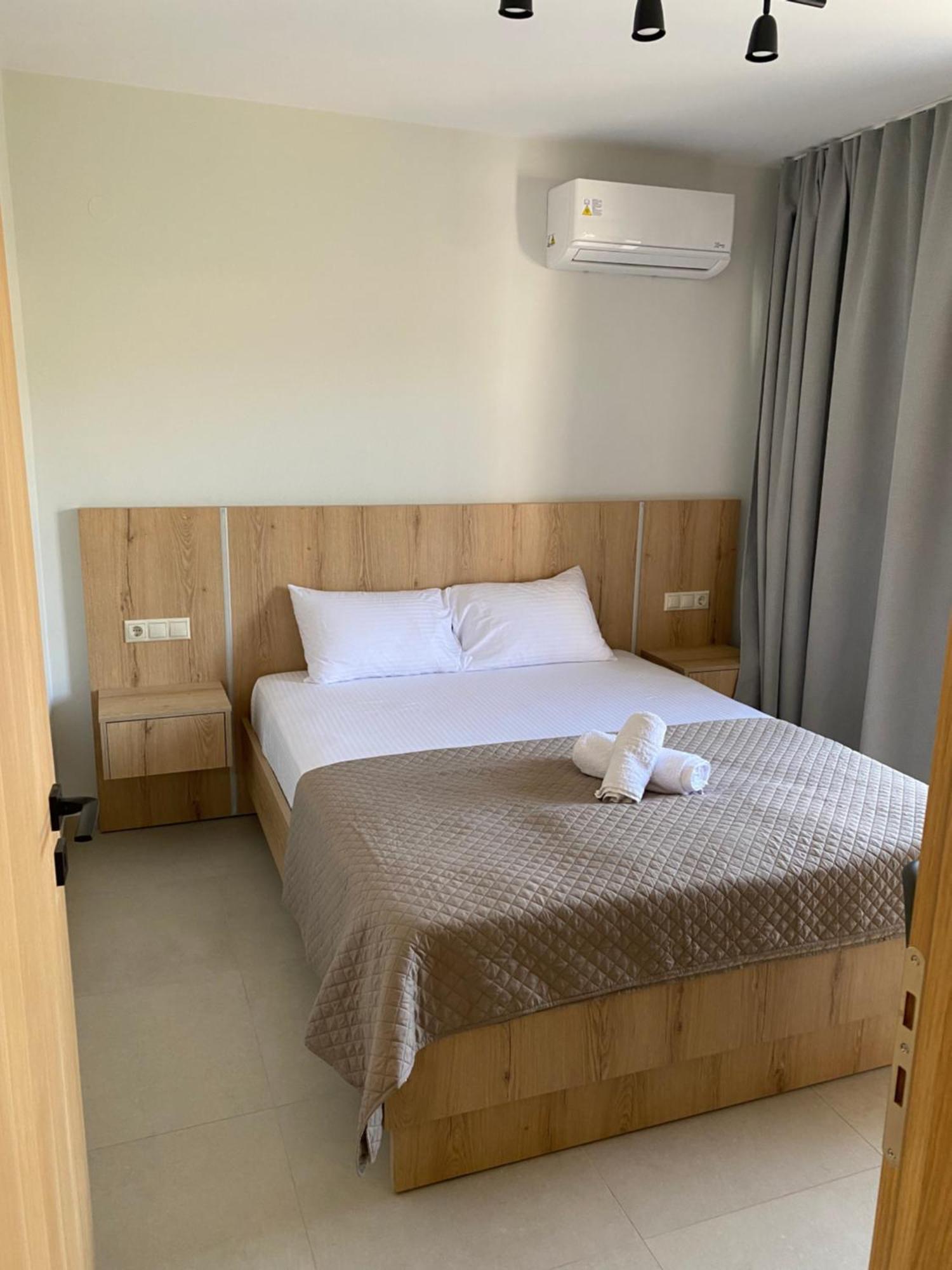 S & E Apartment Lefkada City